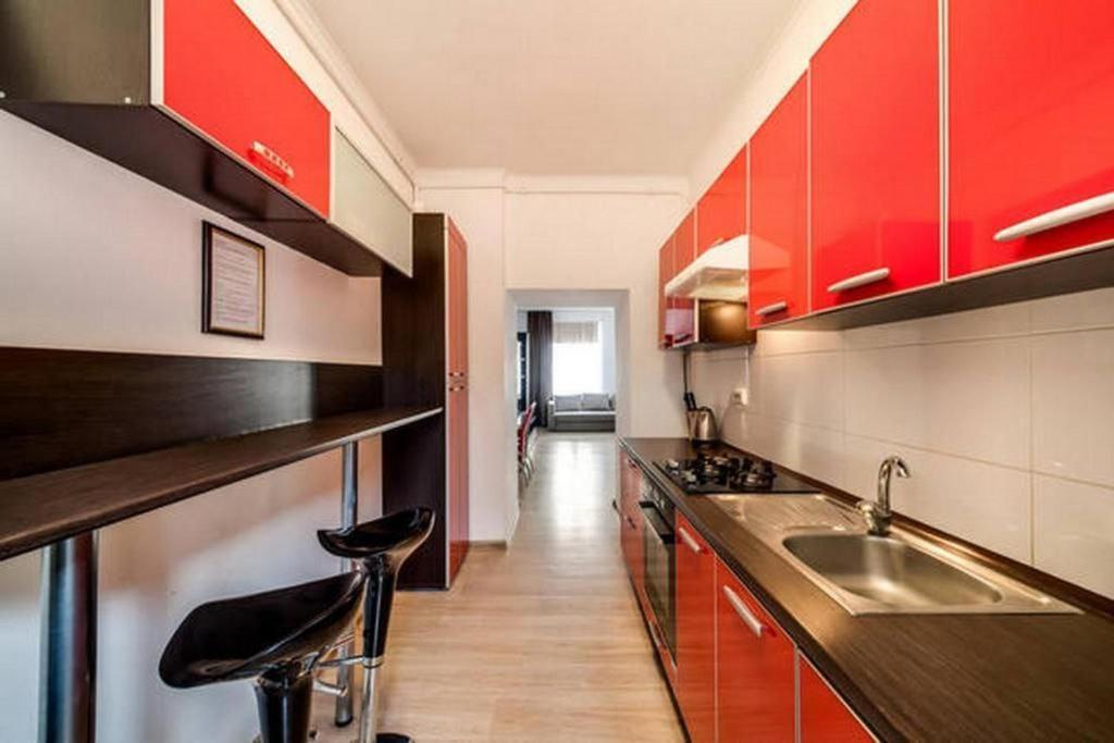 Apartment In The Center Of "Opera" إلفيف المظهر الخارجي الصورة